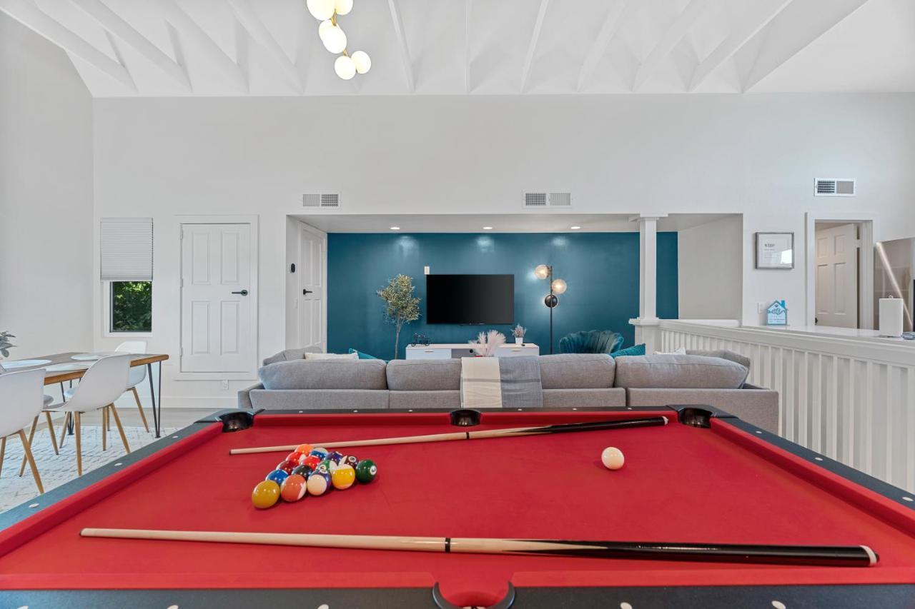 Peaceful Getaway - Location, Family-friendly & Pool Table! Holiday home Phoenix